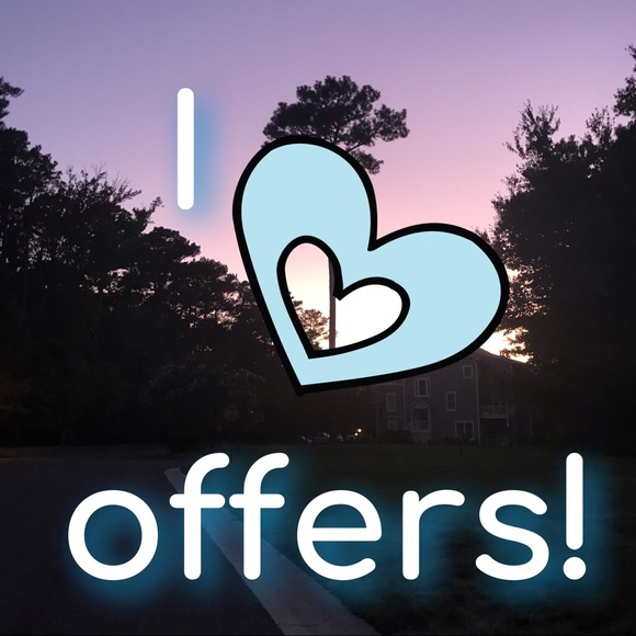 Make an offer ❤️ - Picture 3 of 3